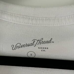 Universal Thread White V-Neck Tee 100% Cotton